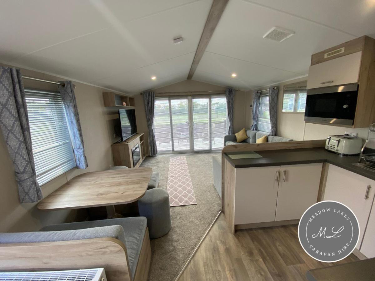 Meadow View 171 - Golden Palm - Central Heating, Wifi, Pet Friendly, Bed Linen - Meadow Lakes Caravan & Lodge Hire Chapel Saint Leonards Exteriör bild